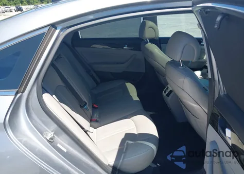 2016 Hyundai Sonata Hybrid Limited z USA, uszkodzony, nr VIN KMHE34L10GA008611